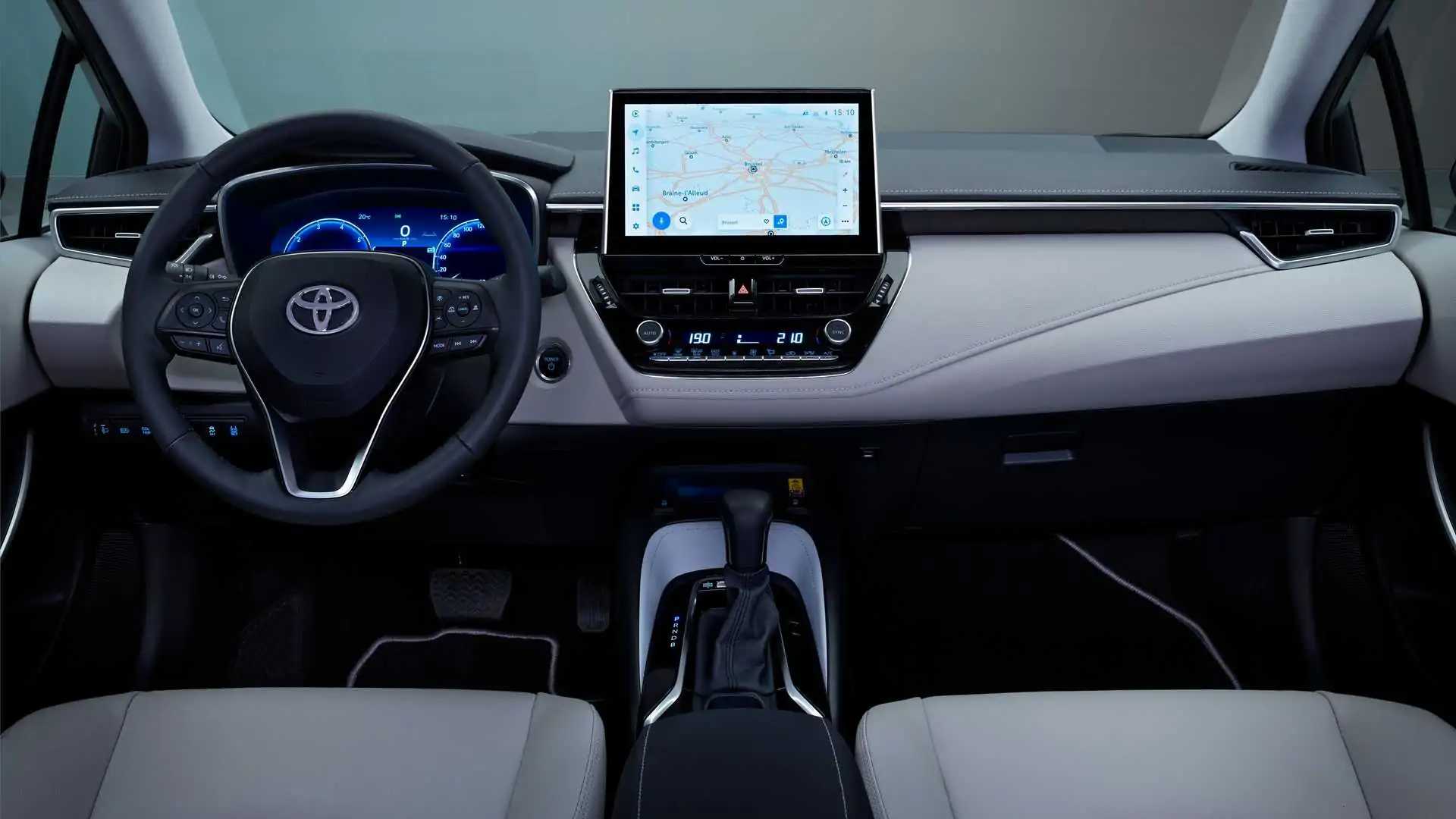 Interior Frontal